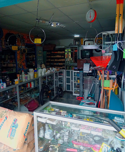 Ferretería / Materiales E Inversiónes Caballero